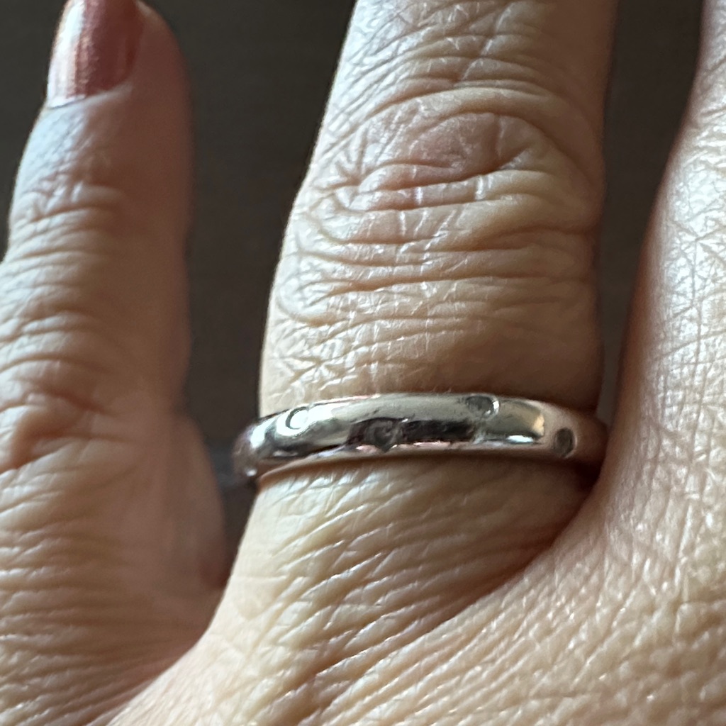 Diamonique Elegant Silver Band 20$